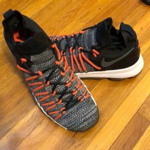 Kevin Durant size 10